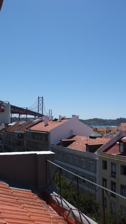 Quiet And Sunny Central Lisbon Apartment Buitenkant foto